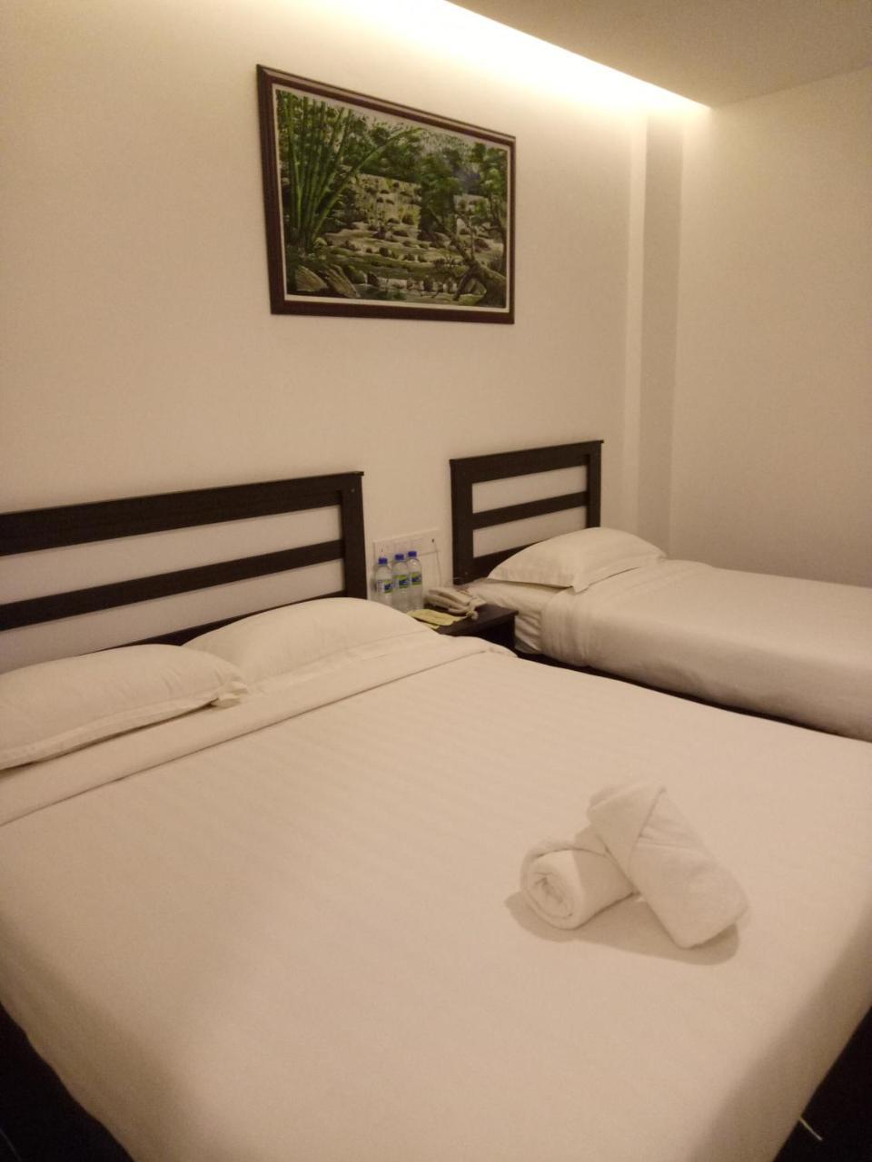 โรงแรมศรีเบอร์นัม ซาบัคเบอร์นัม ภายนอก รูปภาพ
