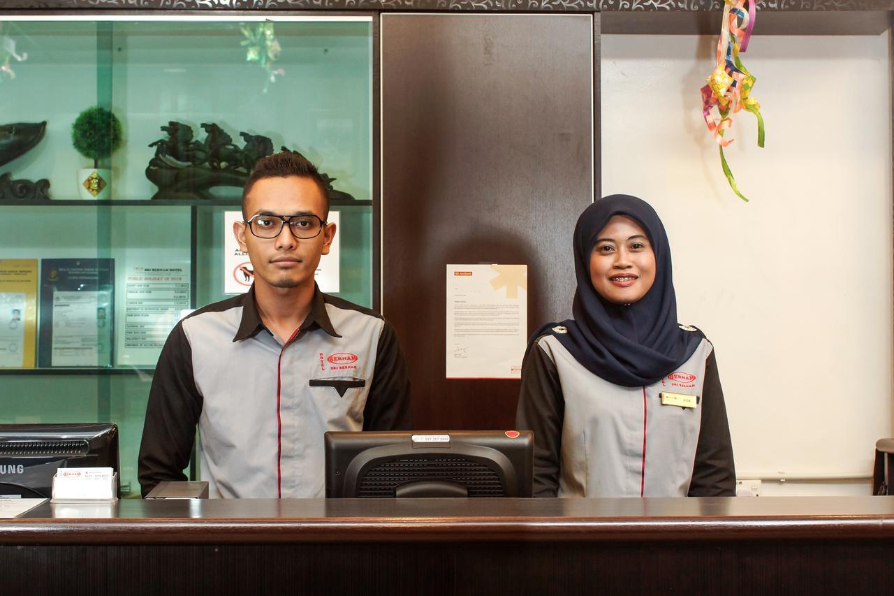 โรงแรมศรีเบอร์นัม ซาบัคเบอร์นัม ภายนอก รูปภาพ